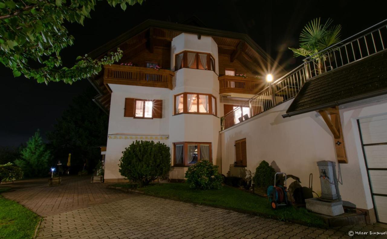 Ferienhaus Holzer Φίλλαχ Εξωτερικό φωτογραφία